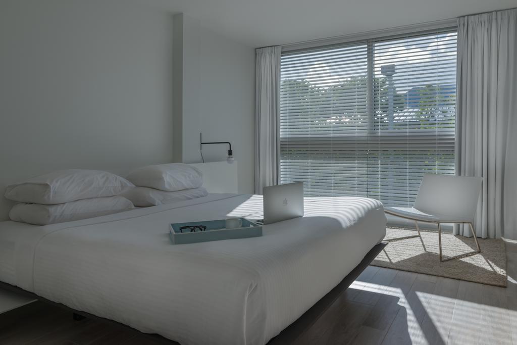 Beach Haus Key Biscayne Contemporary Apartments Extérieur photo