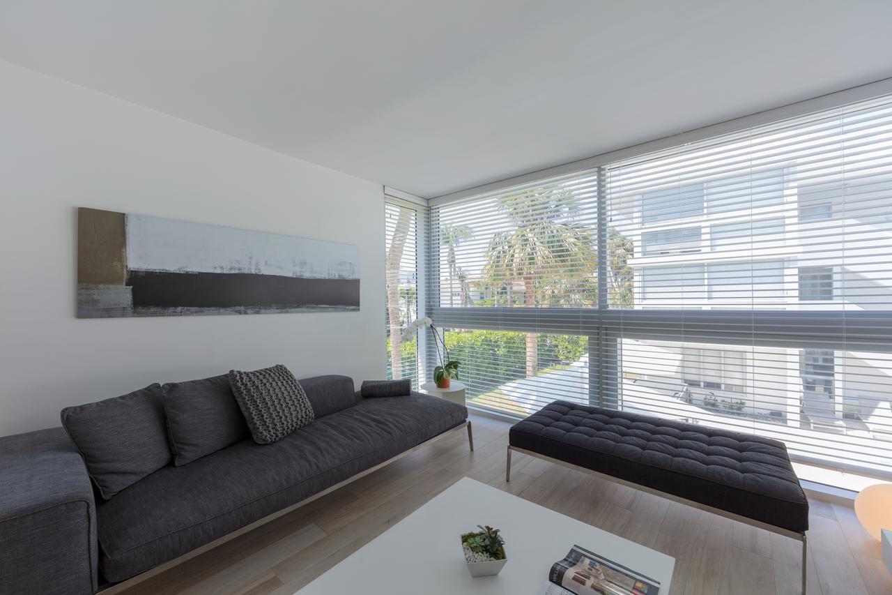 Beach Haus Key Biscayne Contemporary Apartments Extérieur photo