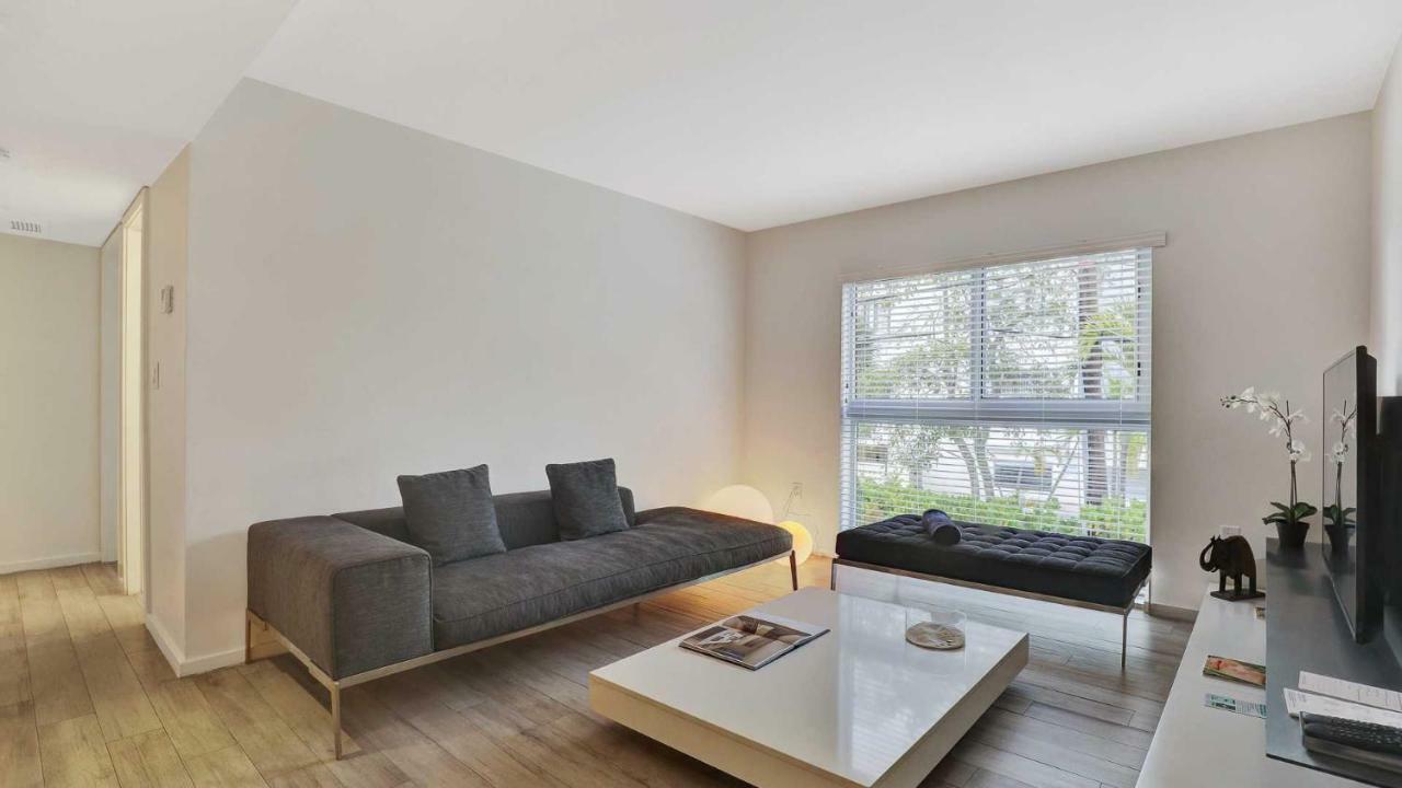 Beach Haus Key Biscayne Contemporary Apartments Extérieur photo